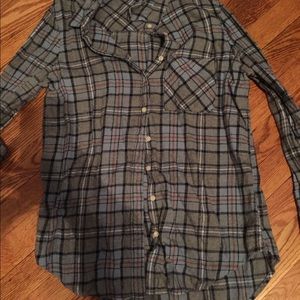 Grey and blue plaid top